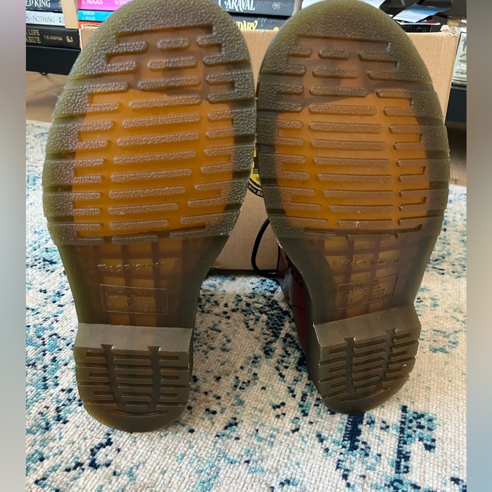 Doc Martens - Picture 3 of 7
